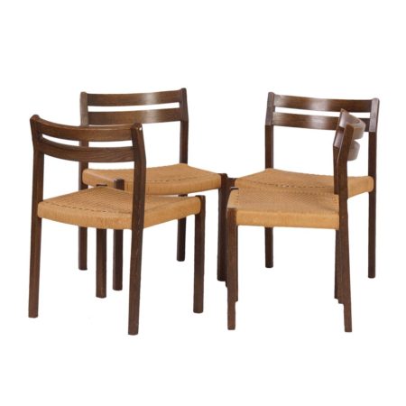 Danish 401 Dining Chairs by Jorgen Henrik Møller for J.L. Møller, 1974 - Set of Four