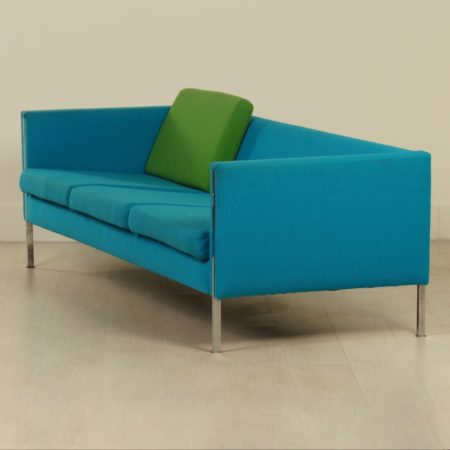 442 Sofa by Pierre Paulin for Artifort, 1960s | Re-upholstered in a color of choice