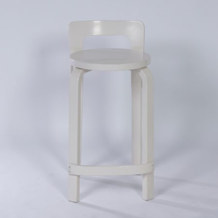 White Alvar Aalto Stool &#8211; High Model k65 for Artek, 1970s