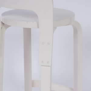 White Alvar Aalto Stool &#8211; High Model k65 for Artek, 1970s