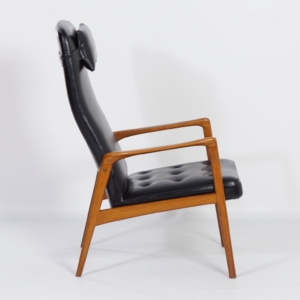 Danish Armchair in Teak and Black Artificial Leather, 1970s &#8211; Mid-Century