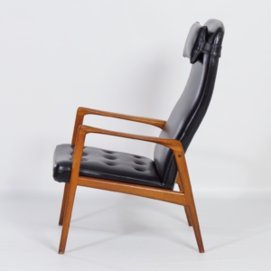 Danish Armchair in Teak and Black Artificial Leather, 1970s &#8211; Mid-Century