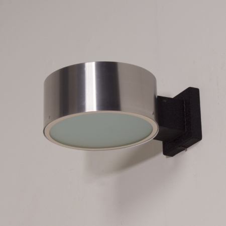 Raak wall lamp model C-1506 in Aluminum and Glass, 1960s