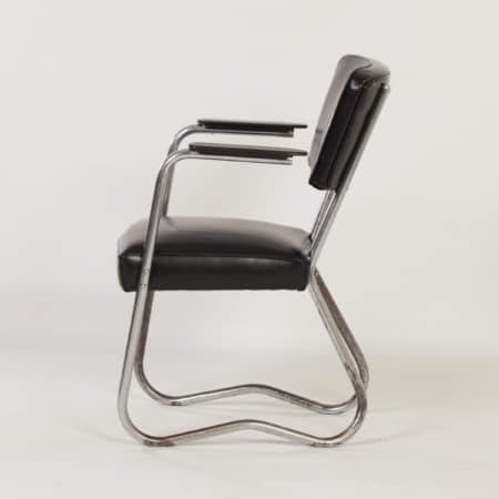 Bauhaus Tubular Chair with Armrests, 1930s &#8211; Reupholstered