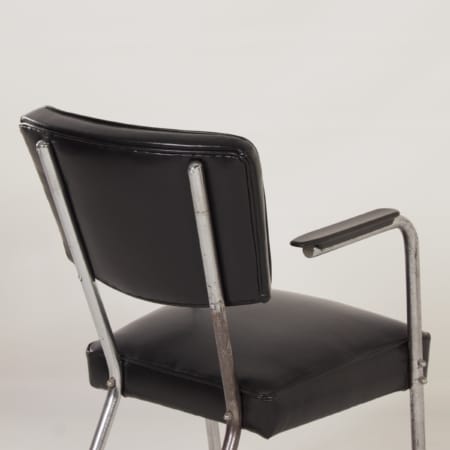 Bauhaus Tubular Chair with Armrests, 1930s &#8211; Reupholstered