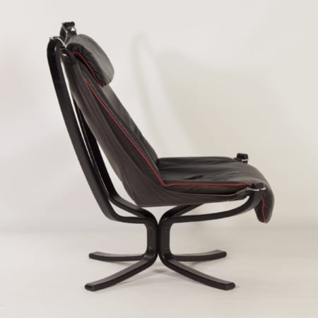 Falcon Chair by Sigurd Ressel for Vatne Mobler, 1970s &#8211; Black Leather