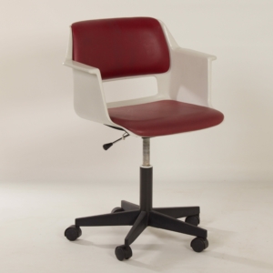 Office chair 2712 by A. Cordemeyer for Gispen, 1970s | Red Upholstery