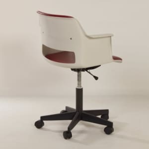 Office chair 2712 by A. Cordemeyer for Gispen, 1970s | Red Upholstery