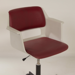 Office chair 2712 by A. Cordemeyer for Gispen, 1970s | Red Upholstery