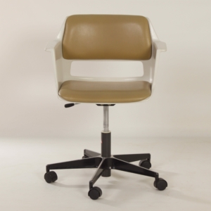 Office chair 2712 by A. Cordemeyer for Gispen, 1970s | Beige Upholstery