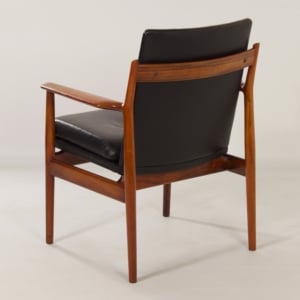 Danish Armchair 431 by Arne Vodder for Sibast, 1960s &#8211; Black Leather