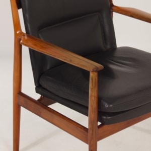 Danish Armchair 431 by Arne Vodder for Sibast, 1960s &#8211; Black Leather