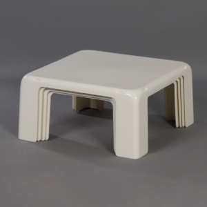 Side tables Quatro Gatti in Fiberlite by Mario Bellini for C&#038;B Italia, 1960s