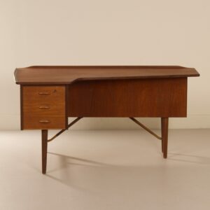 Boomerang desk by Peter Løvig Nielsen for Hedensted mobelfabrik, 1960s