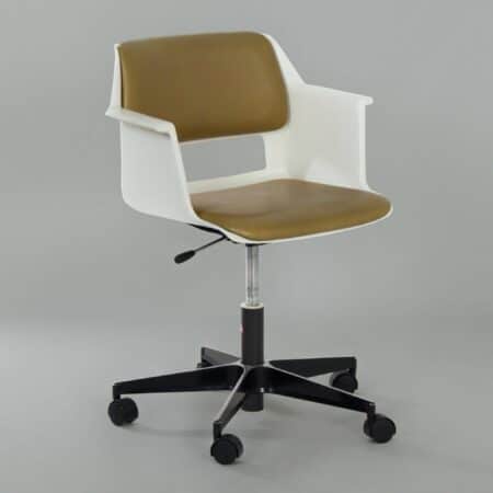 414 Ladies Armchair by W.H. Gispen for Gispen, 1930s | Re-upholstered
