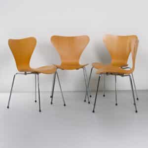 Beech Butterfly chairs by Arne Jacobsen for Fritz Hansen, 1990s | Set of 4