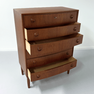 Danish Curved Chest of Drawers, 1960s | Teak (2nd)
