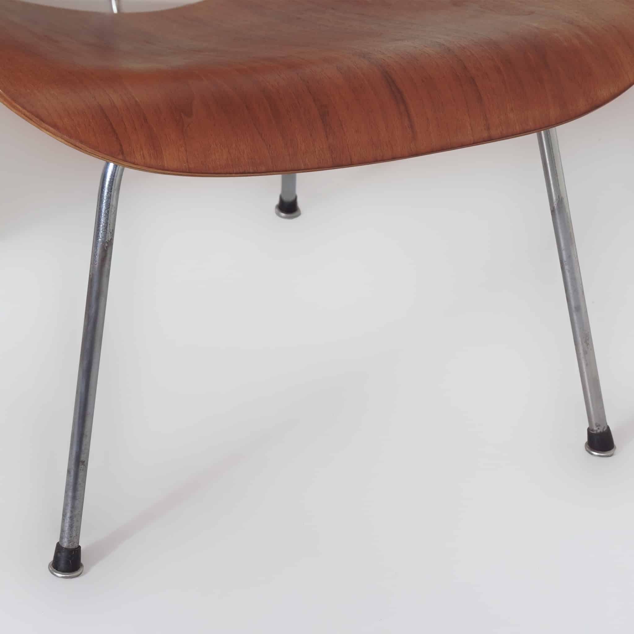Set of LCM Armchairs by Charles and Ray Eames for Herman Miller, 1950s – Very Early Edition