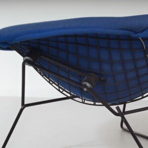 Bird Lounge Chair by Harry Bertoia for Knoll, 1960s &#8211; Black Metal Frame, Blue Kvadrat Upholstery