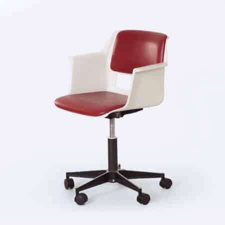 Office chair Gispen 2712 by André Cordemeyer for Gispen, 1970s - With Armrests, Dark Red