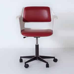 Office chair Gispen 2712 by André Cordemeyer for Gispen, 1970s &#8211; With Armrests, Dark Red
