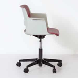 Office chair Gispen 2712 by André Cordemeyer for Gispen, 1970s &#8211; With Armrests, Red
