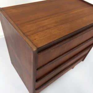 Vintage Danish chest of drawers &#8211; Teak, 1960s design, 75x67x41 cm