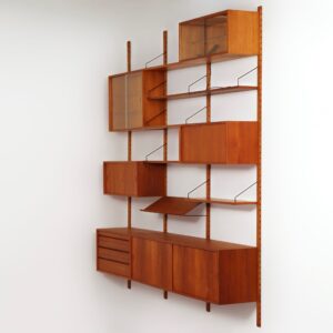 Royal Wall System in Teak by Poul Cadovius for Cado, 1960s – Display Cabinets, Bookshelves, and Storage