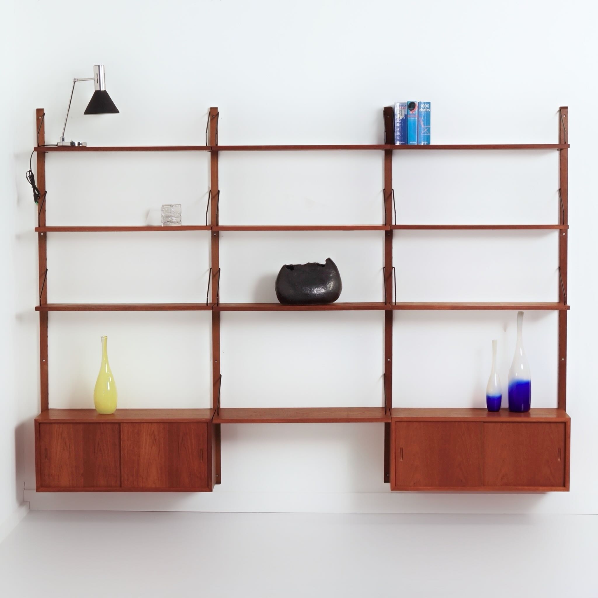 Royal Wall Unit by Poul Cadovius for Cado, 1960s – Teak, 2 Cabinets, 7 Shelves