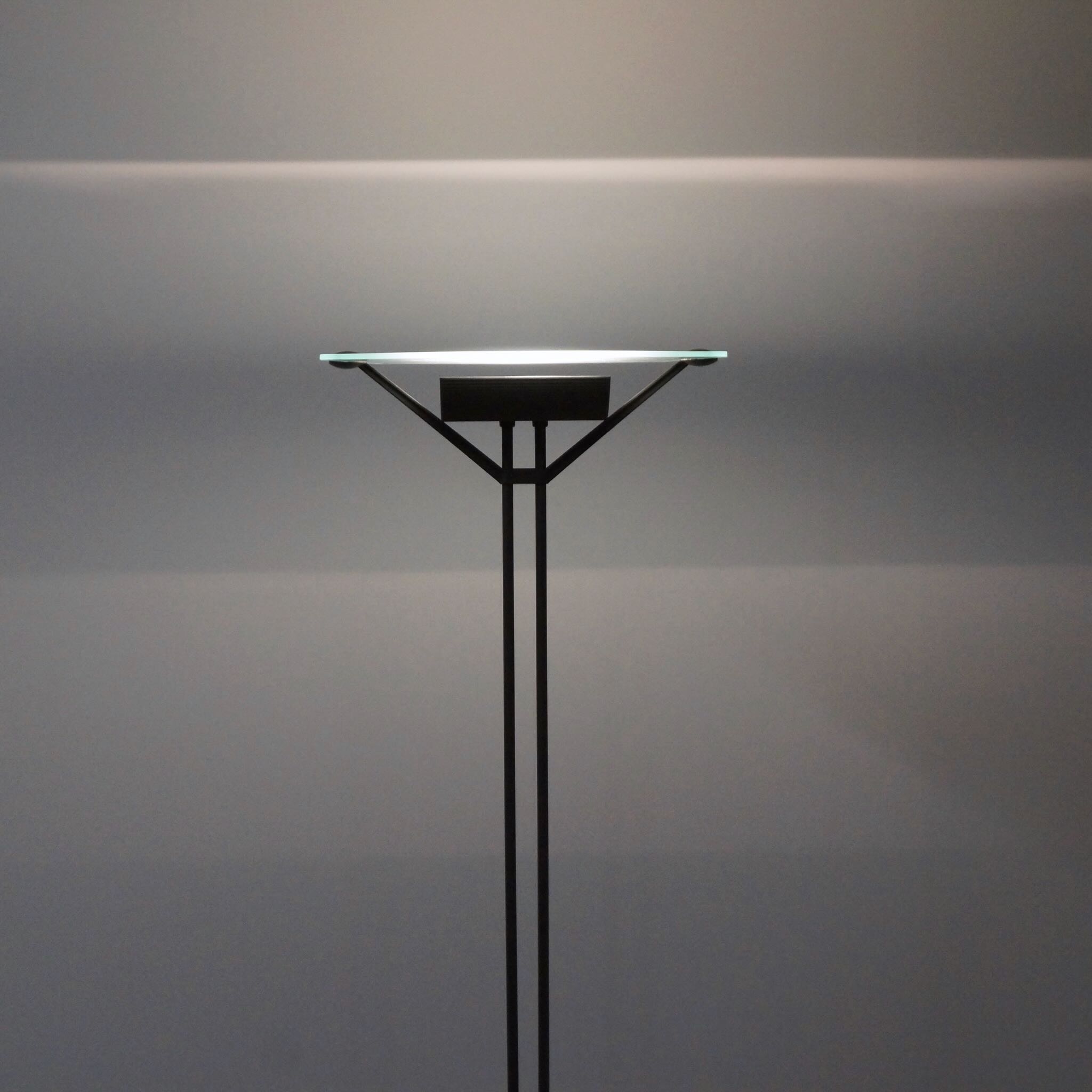 Accademia Terra floor lamp by Shigeaki Asahara for Lucitalia from the 80s