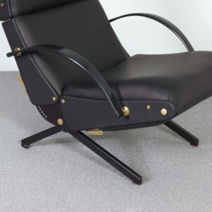 P40 lounge chair by Osvaldo Borsani for Tecno, 1950s in Black Leather and Brass