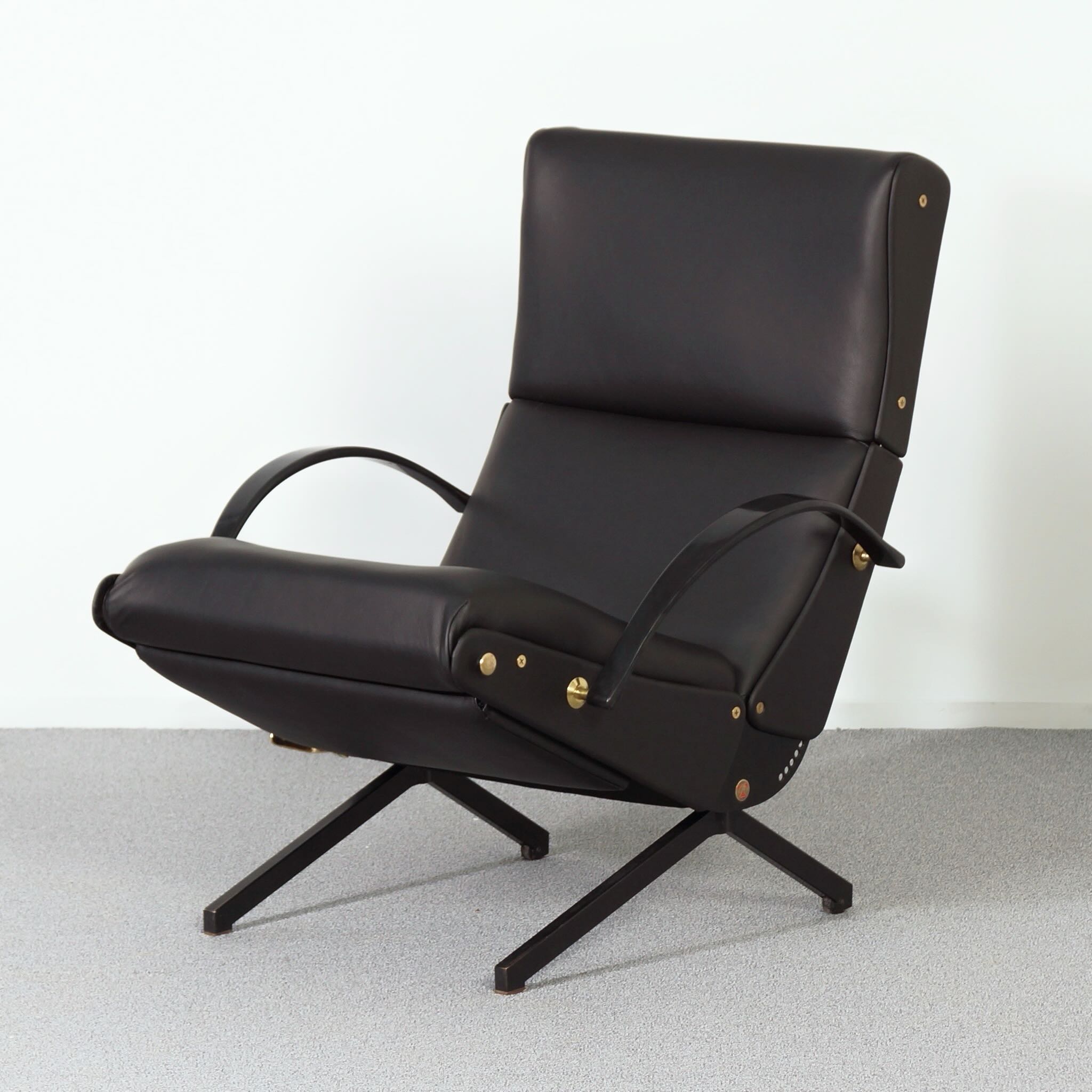 P40 lounge chair by Osvaldo Borsani for Tecno, 1950s in Black Leather and Brass