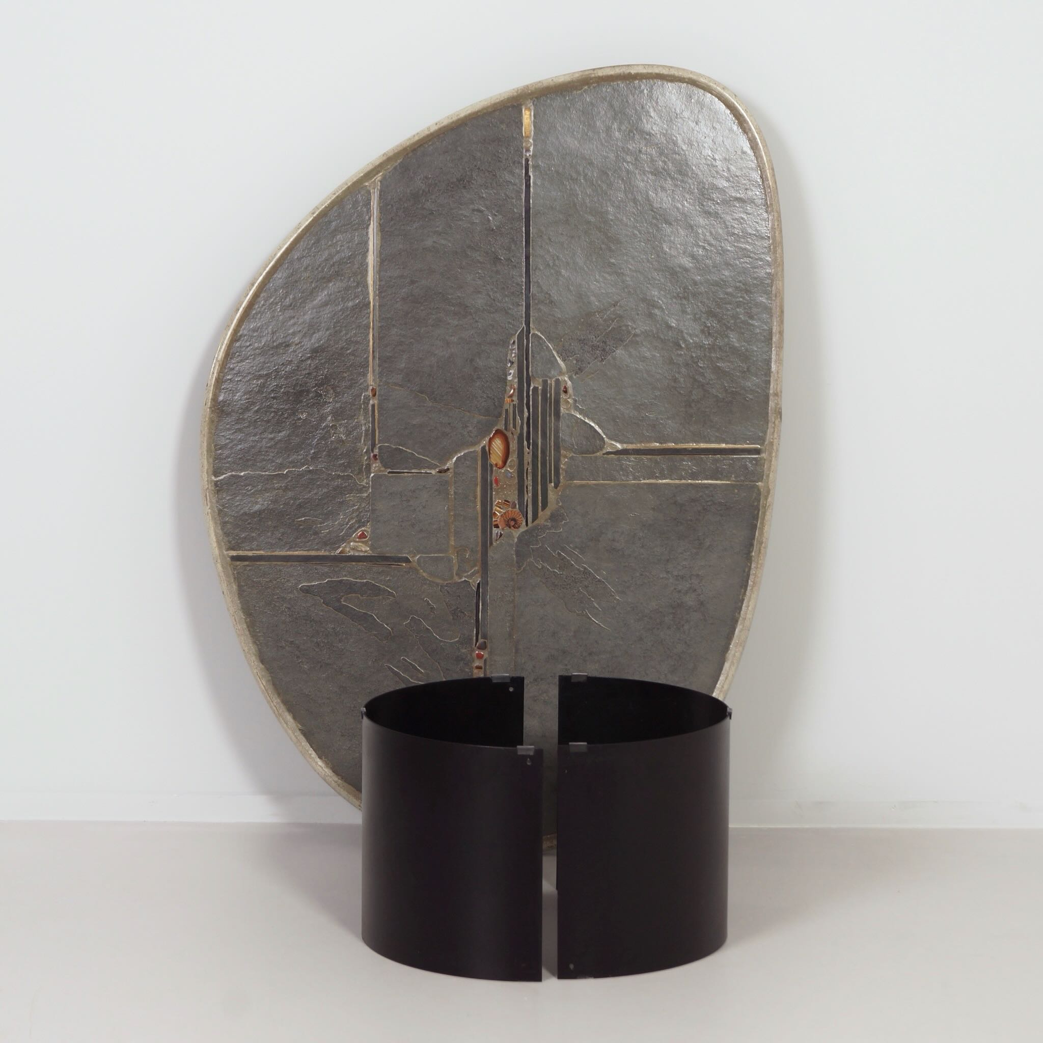 Kidney-shaped coffee table by Paul Kingma from the 1990s, in natural stone and gemstones