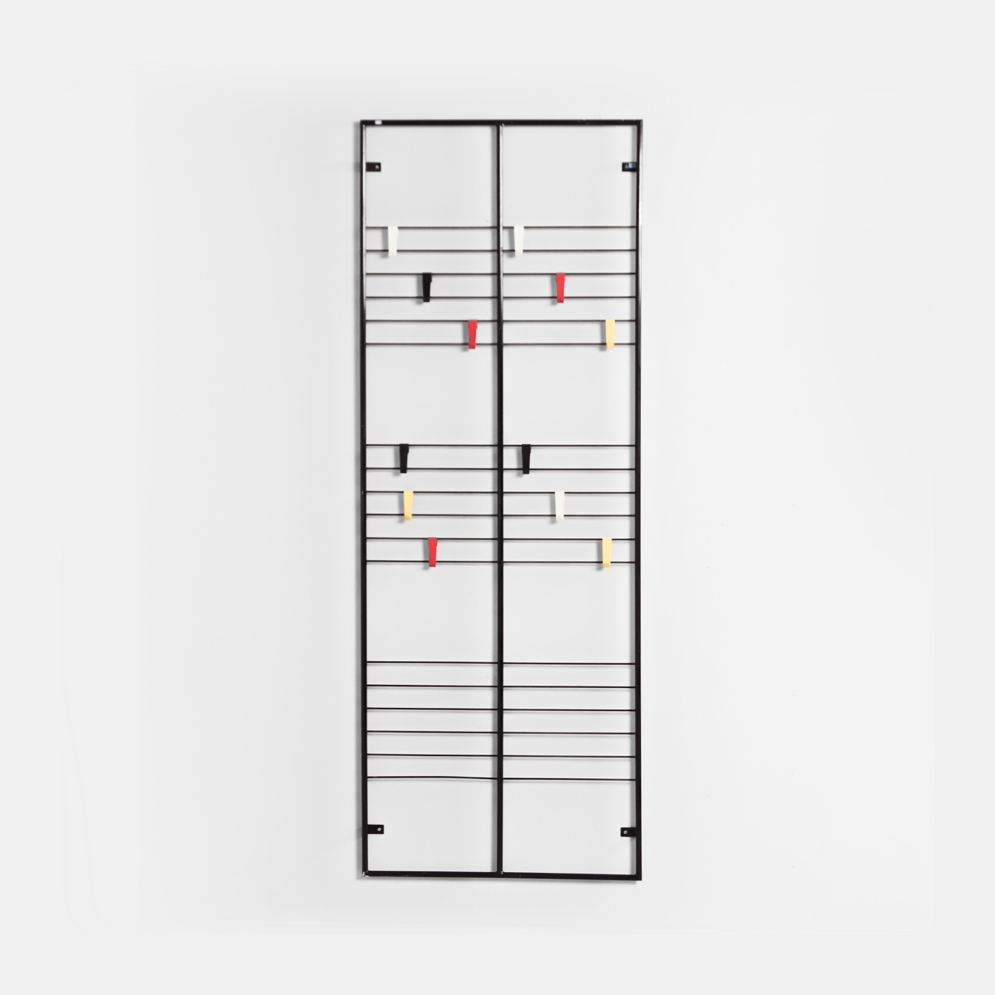 Wall coat rack GW1 ‘toonladder’ by Coen de Vries for DEVO from the 50s