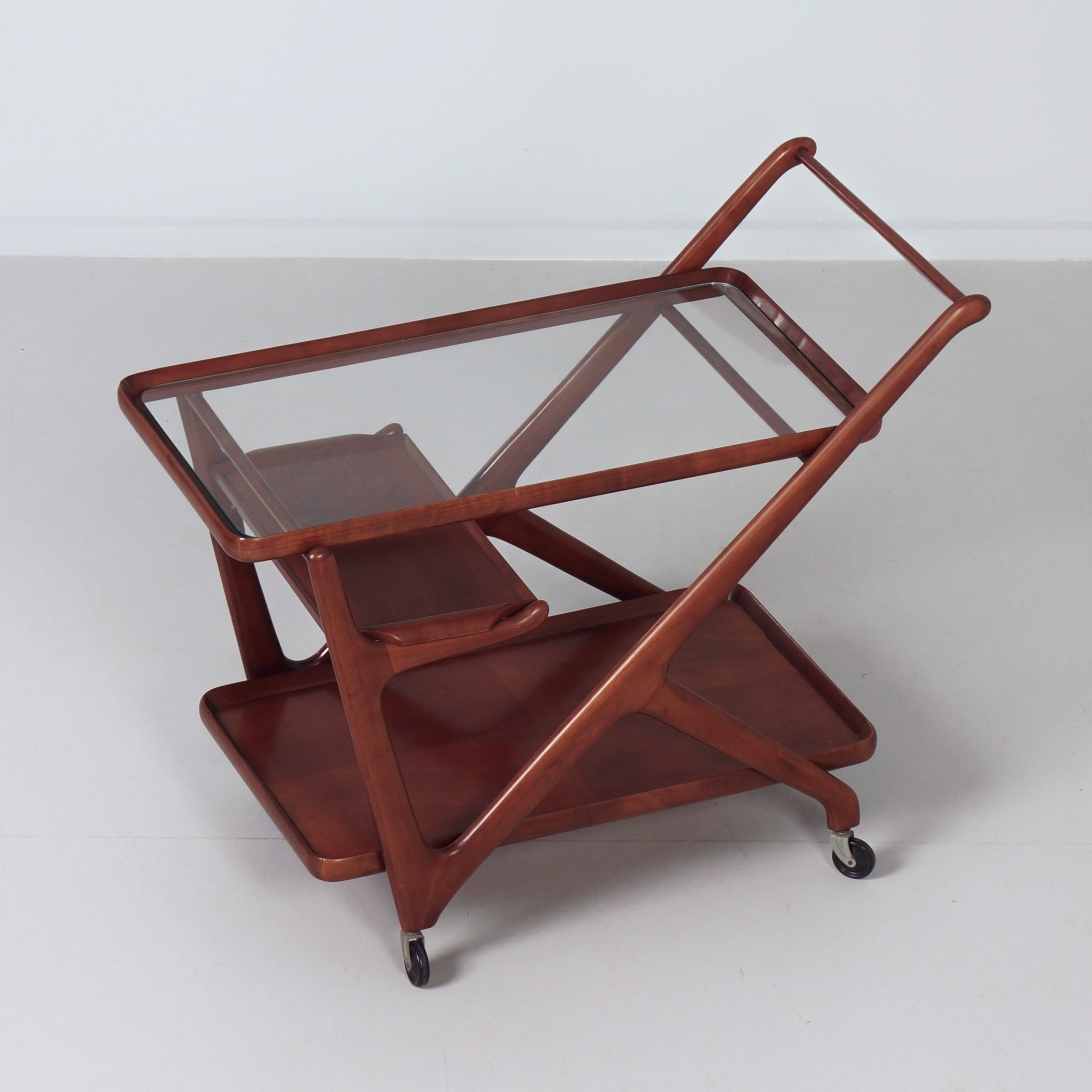 Serving trolley by Cesare Lacca for Cassina from the 60s in Beech Wood with Glass Top