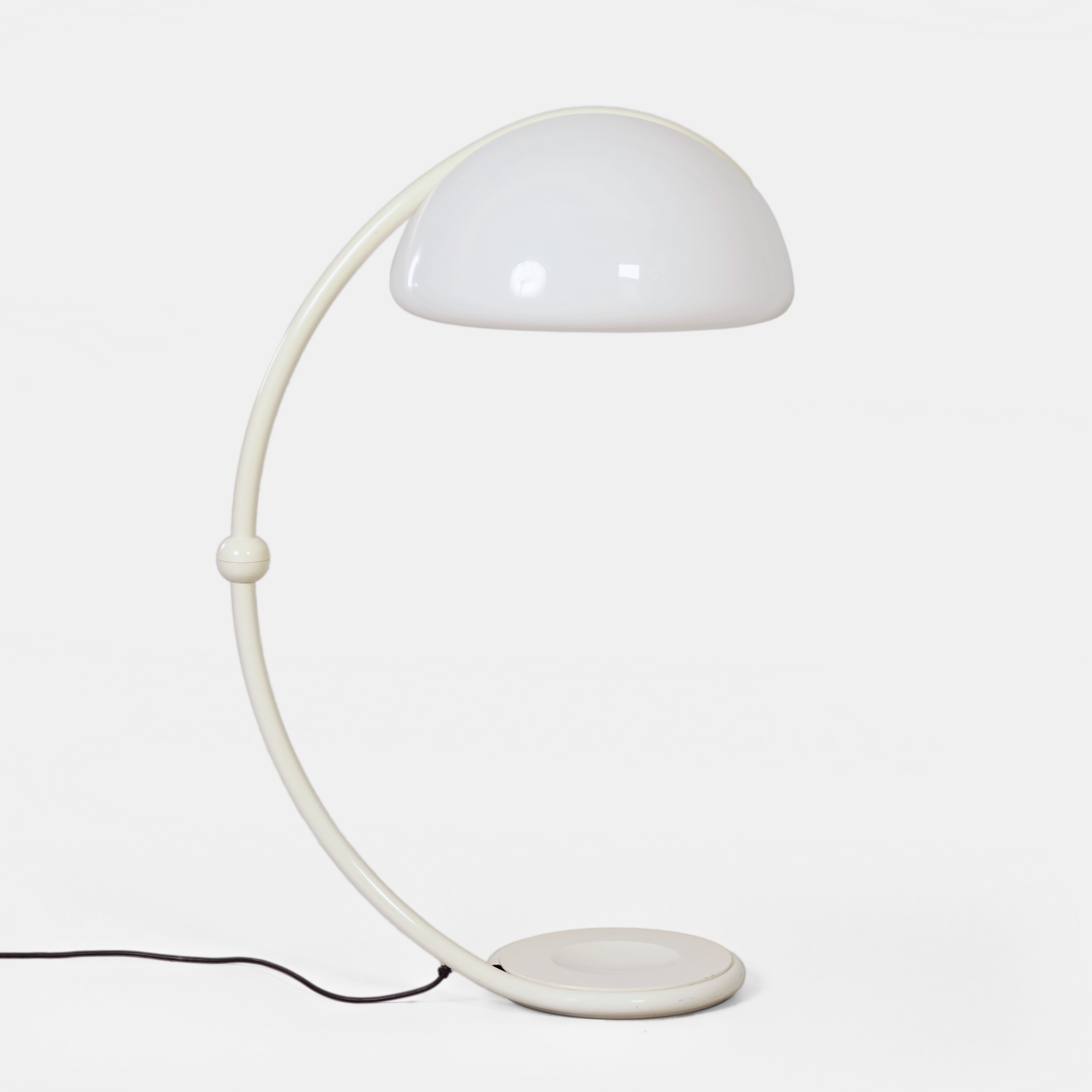 Serpente floor lamp by Elio Martinelli for Martinelli Luce, 1970s in white