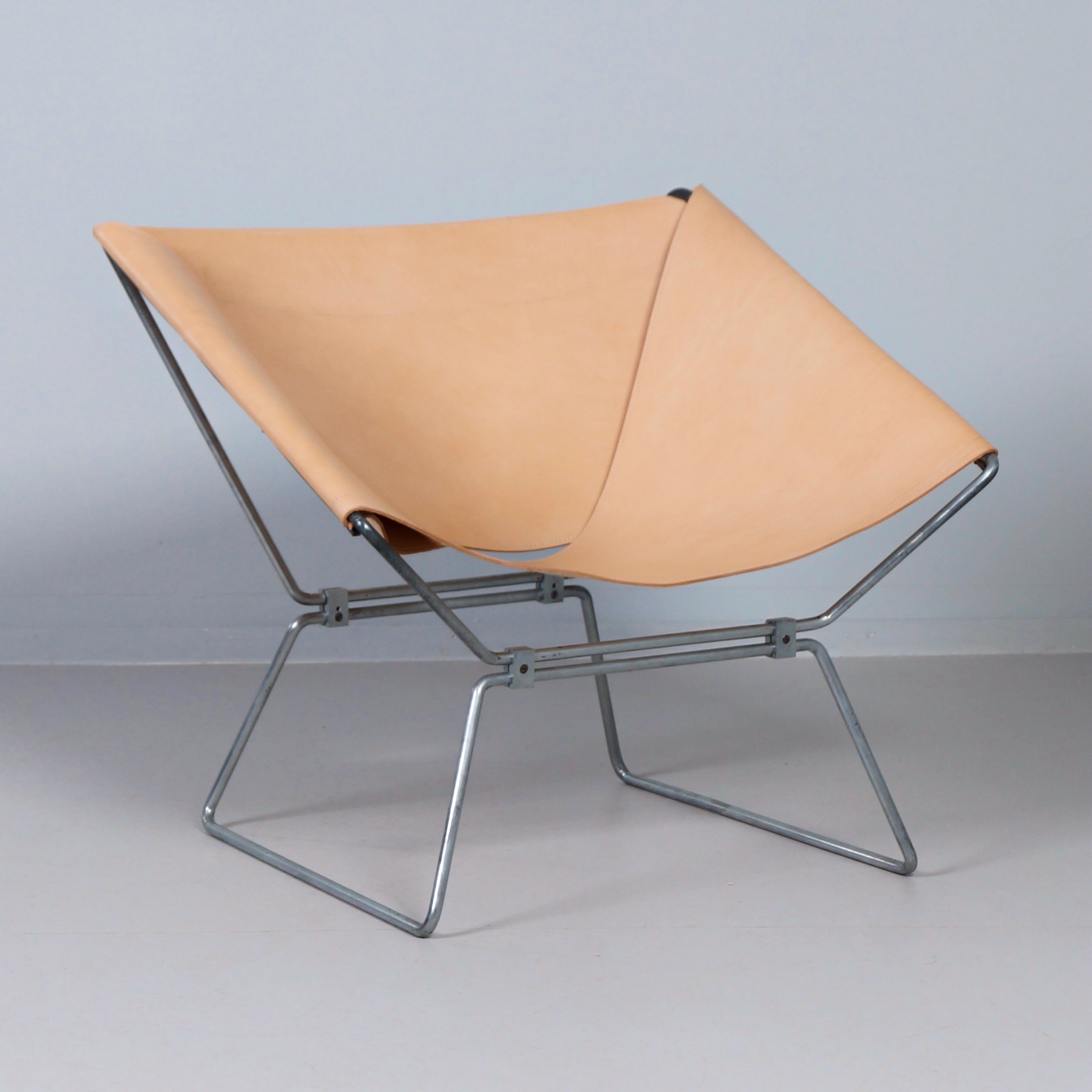 Anneau AP-14 armchairs by Pierre Paulin for A. Polak, 1960s, set of two in natural saddle leather