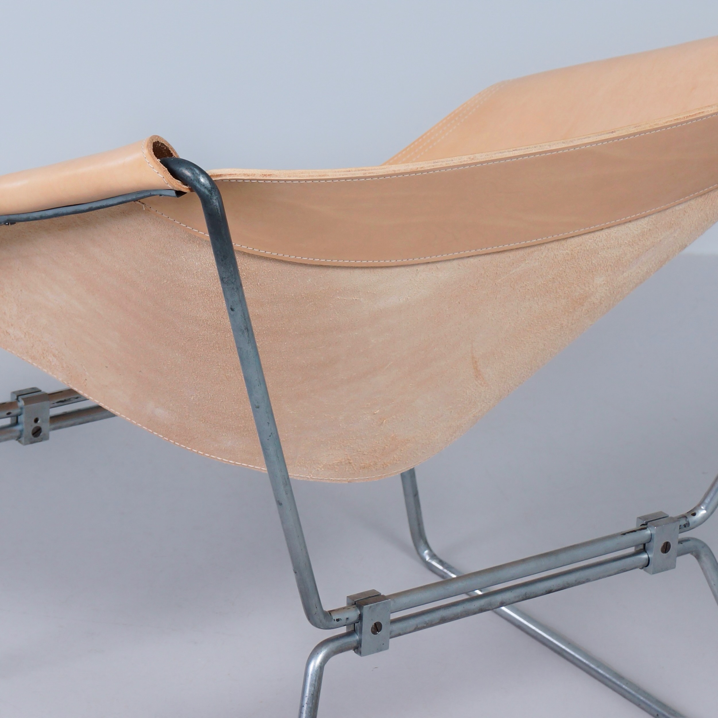 Anneau AP-14 armchairs by Pierre Paulin for A. Polak, 1960s, set of two in natural saddle leather