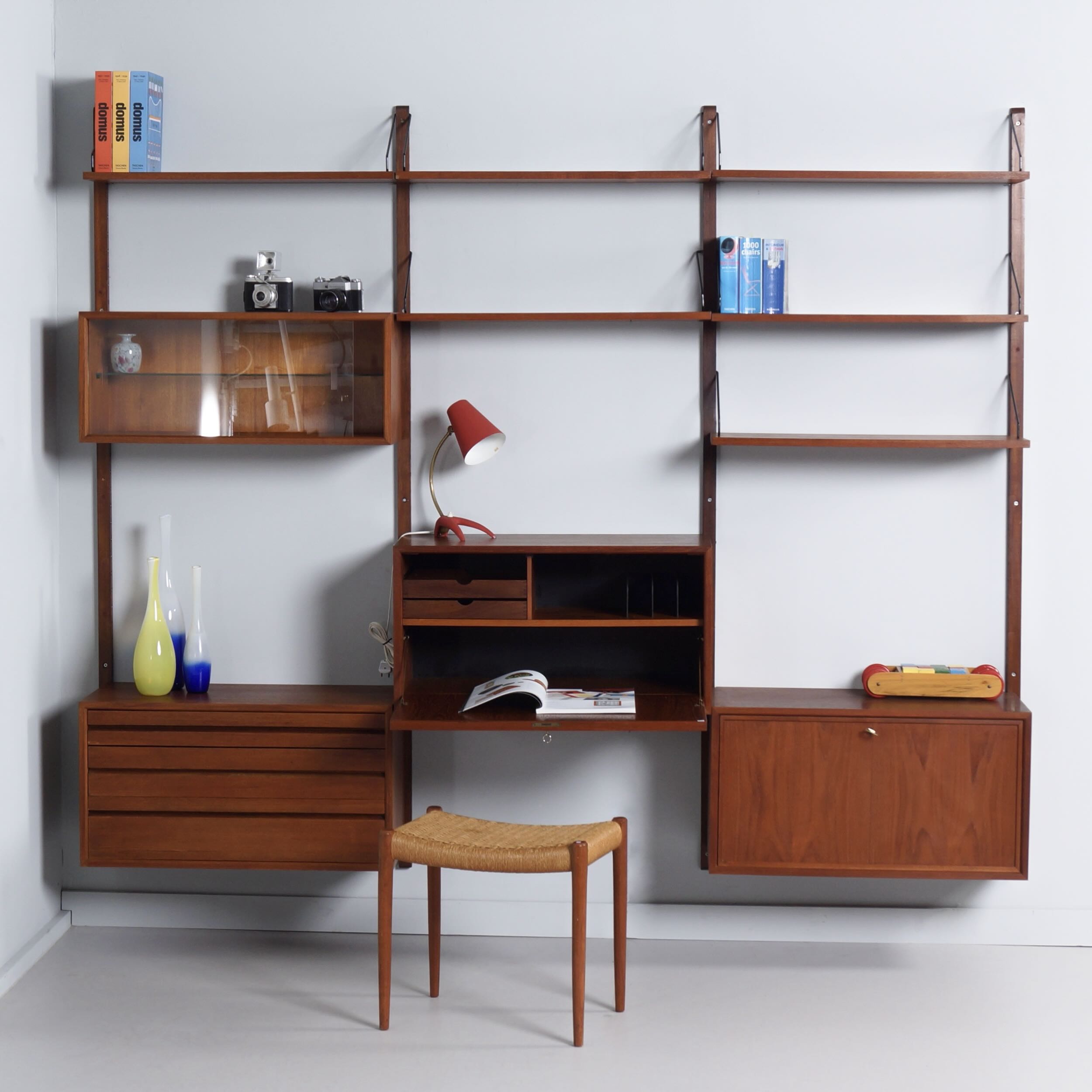 Royal System by Poul Cadovius for Cado, 1960s – Teak Wall System, 14-Piece