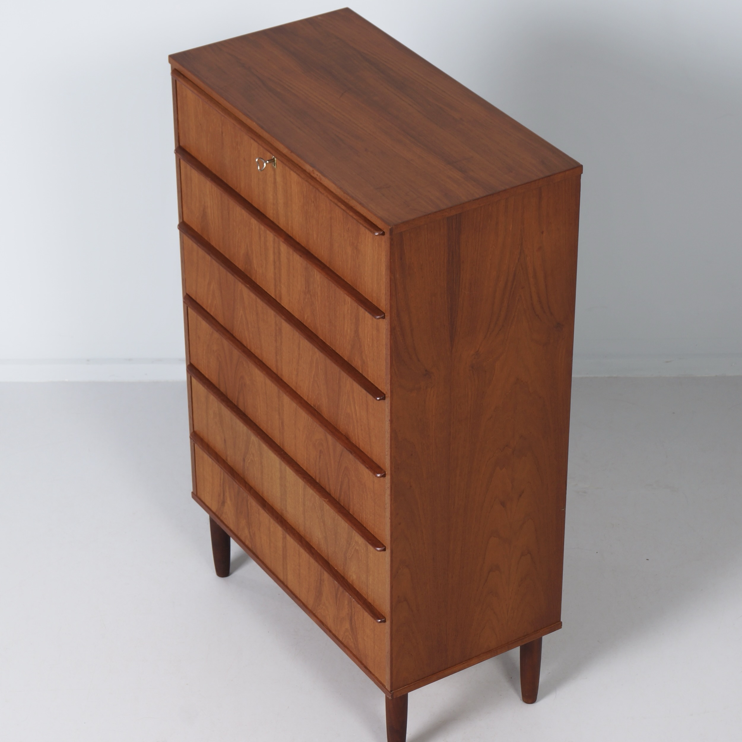 Danish Teak Chest of Drawers, 1960s – 6 Drawers