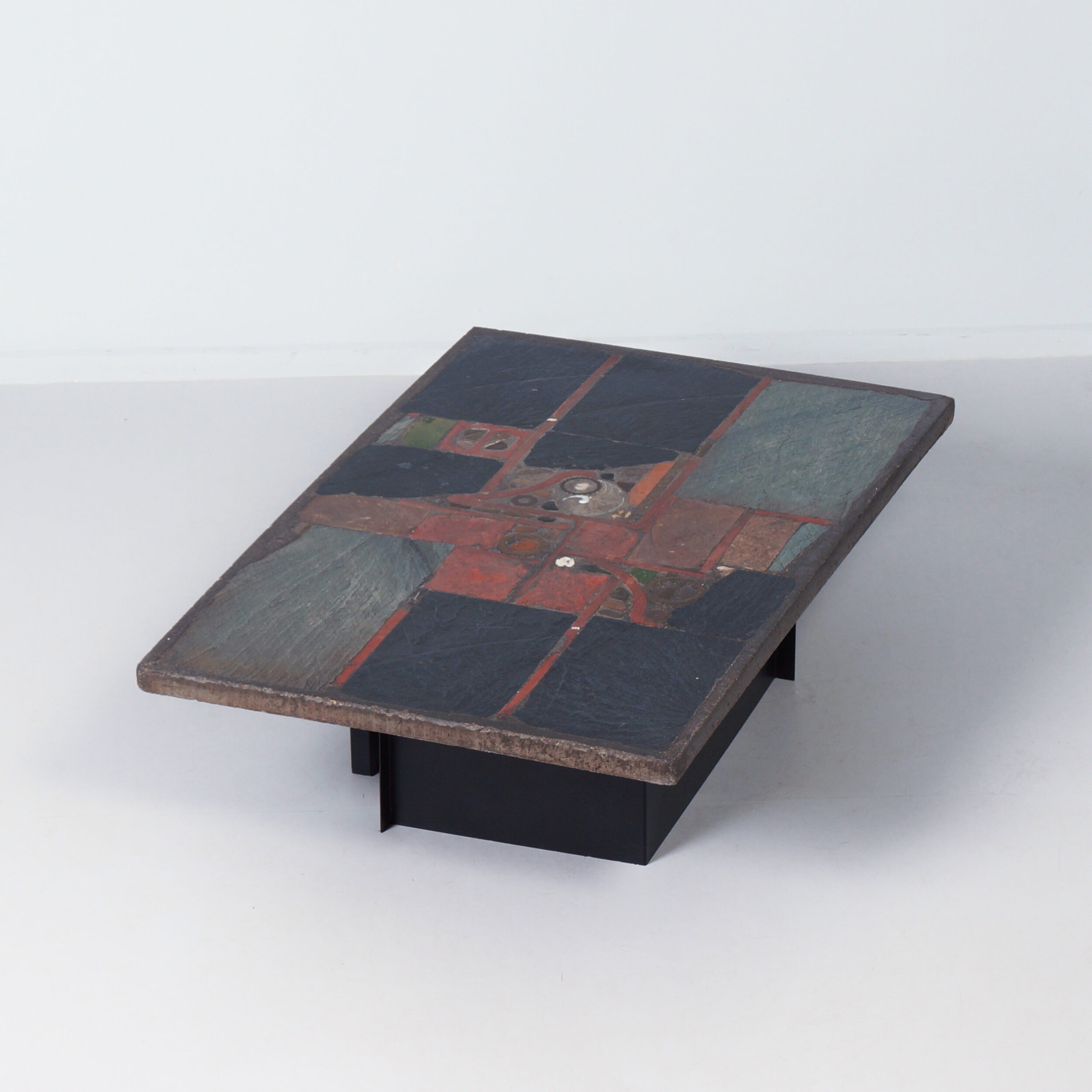 Rectangular Brutalist Coffee Table by Paul Kingma with Nautilus Shell, 1978