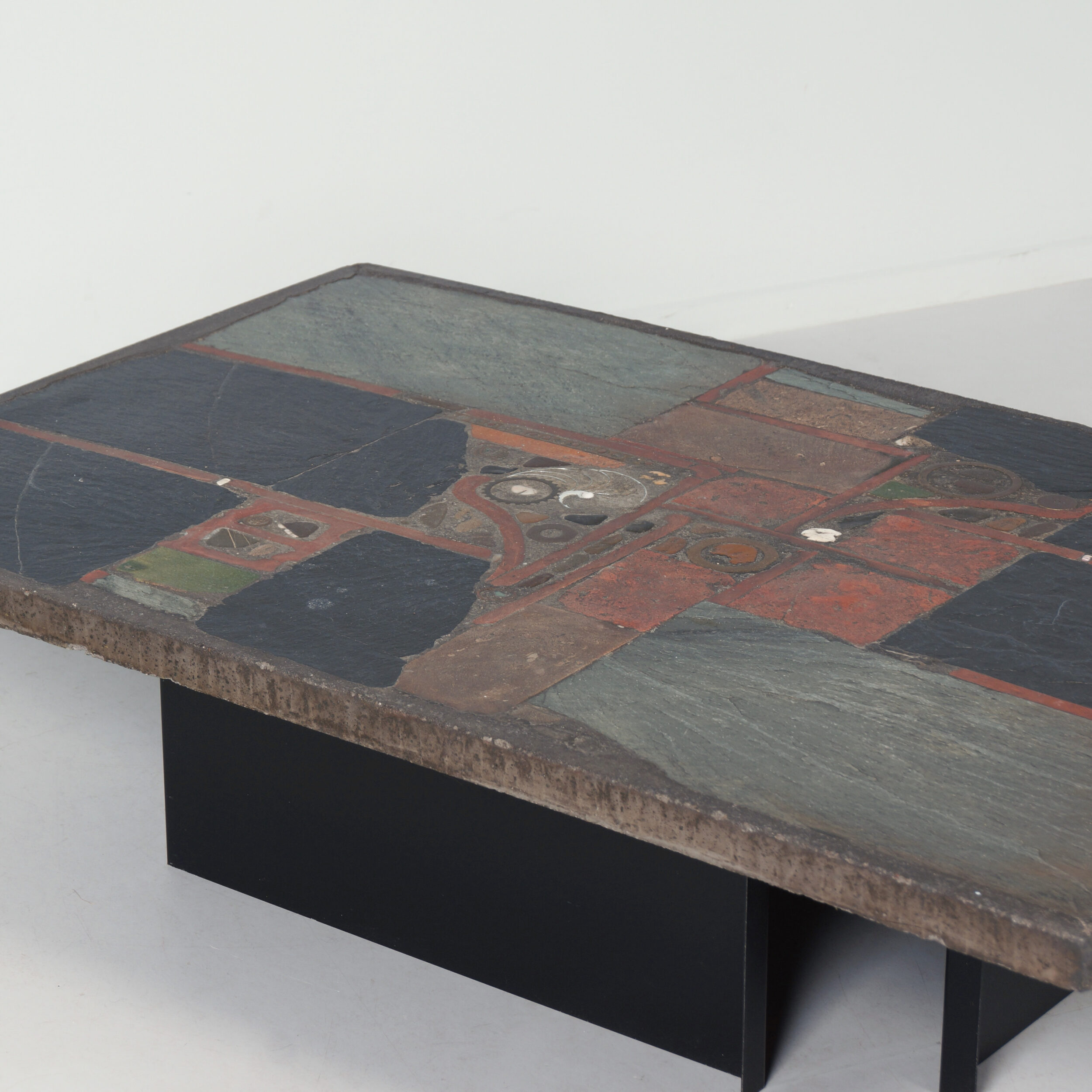 Rectangular Brutalist Coffee Table by Paul Kingma with Nautilus Shell, 1978